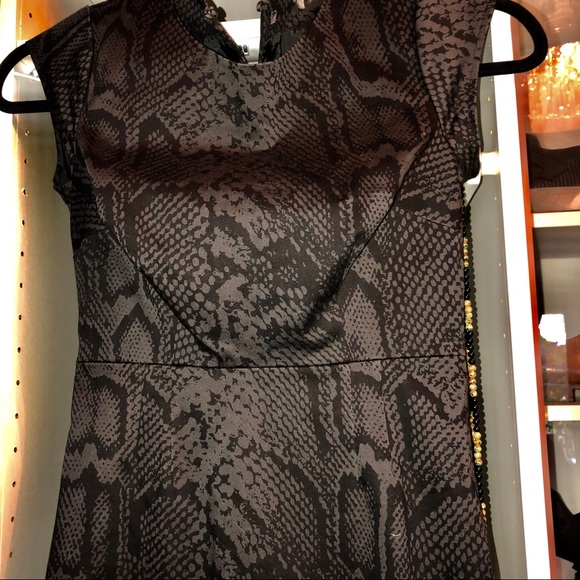 Party dress with beautiful snake skin print. - Picture 2 of 3